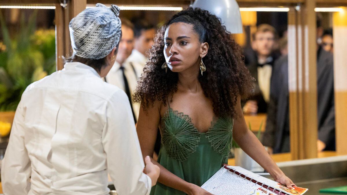 Mania de Você - Viola (Gabz) e Luma (Agatha Moreira)