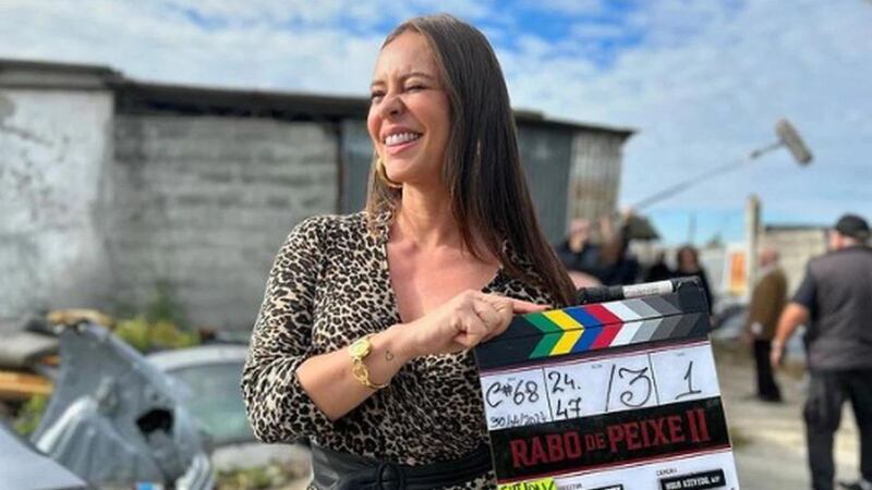 Paolla Oliveira grava cenas da série portuguesa Rabo de Peixe, da Netflix, nos Açores, Portugal