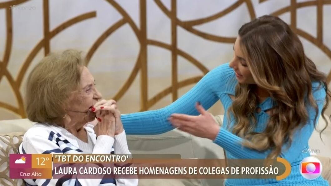 Aos 95 anos, Laura Cardoso é homenageada no "Encontro"
