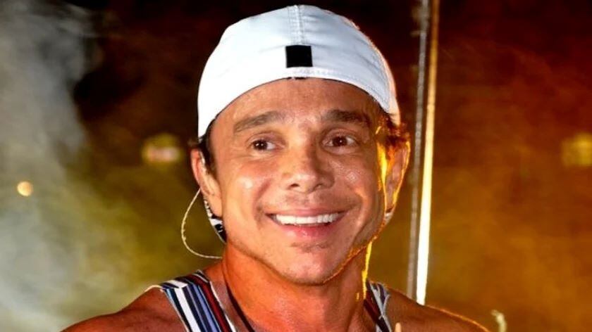 Fãs de Netinho mandam mensagens positivas após diagnóstico de câncer no sistema linfático