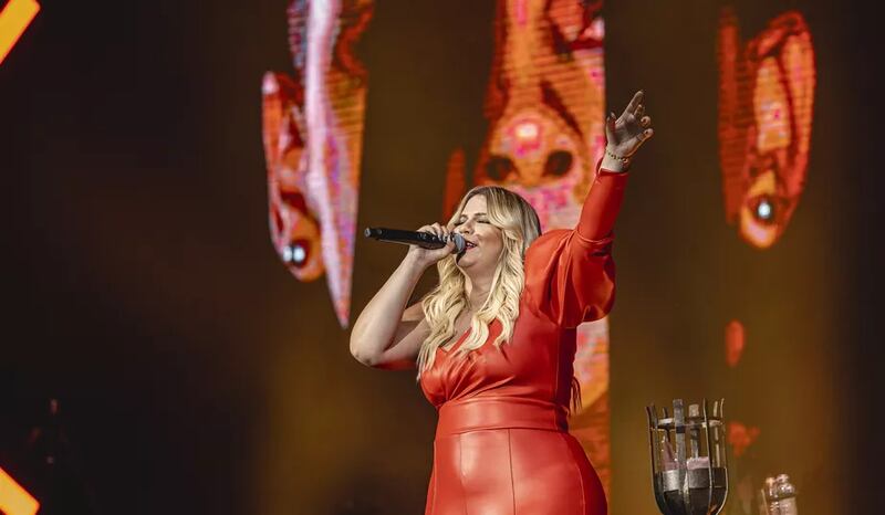 Marília Mendonça morreu aos 26 anos em acidente aéreo em Minas Gerais