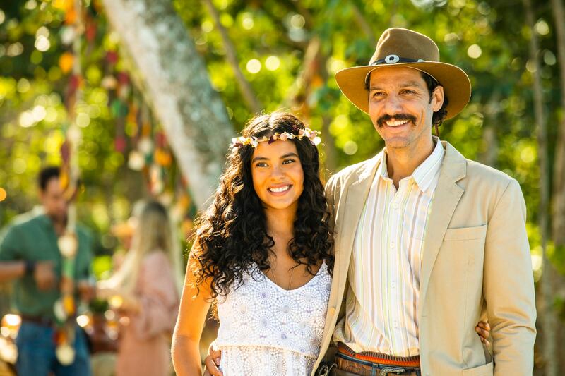 Pantanal: Após ataque na floresta, Muda (Bella Campos) faz proposta para Tibério (Guito)
