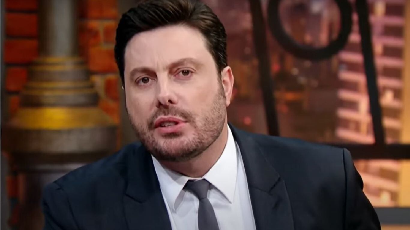 Danilo Gentili desabafa sobre diagnóstico de autismo e revela que não seguiu orientação médica