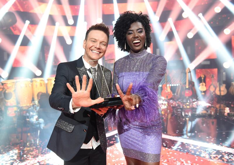 Keilla Júnia é a campeã da 11ª temporada do "The Voice Brasil"