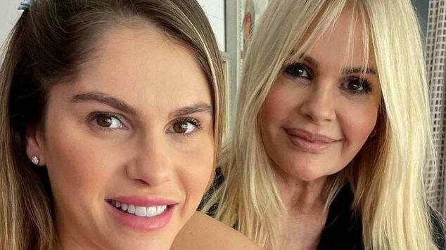 Monique Evans explica tensão familiar com Bárbara Evans