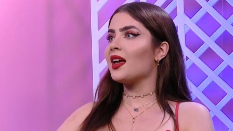 Jade de surpreende com apelido 'Piton' fora do 'BBB 22'