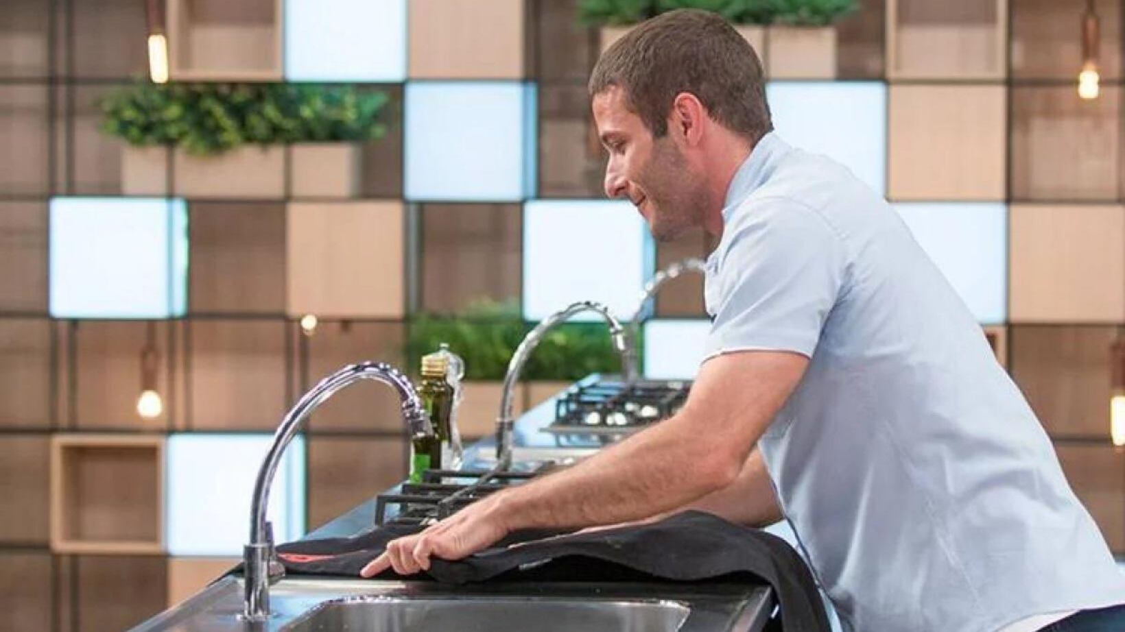 Em 2016, Fernando Bianchi comparou o MasterChef Brasil com o Exército