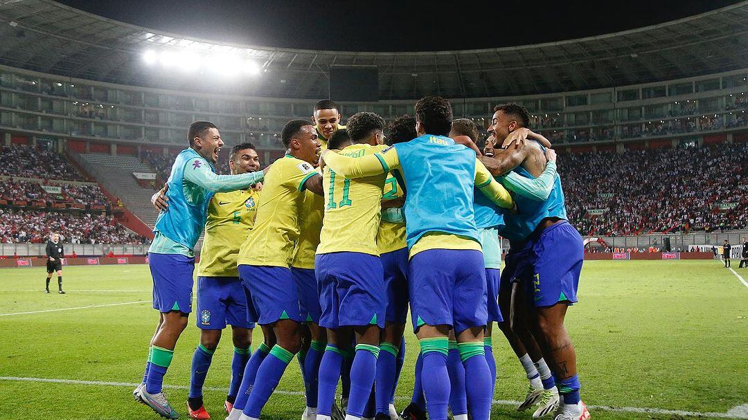 Fernando Diniz trás nomes novos para partidas válidas pelas eliminatórias da Copa do Mundo