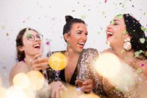 Penteados práticos e estilosos para cair na folia sem complicação