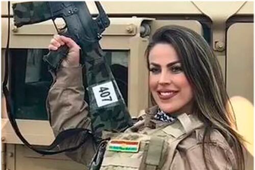 Como morreu a modelo e sniper brasileira que foi lutar na Ucrânia?