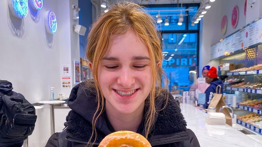 Mia Silverman possui mais de 50 alergias