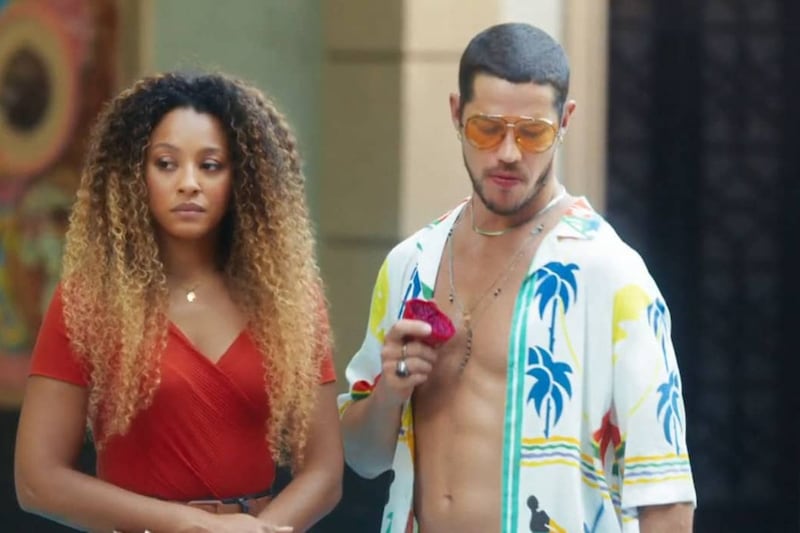 Vai na Fé: Lui faz proposta para mudar a vida de Sol