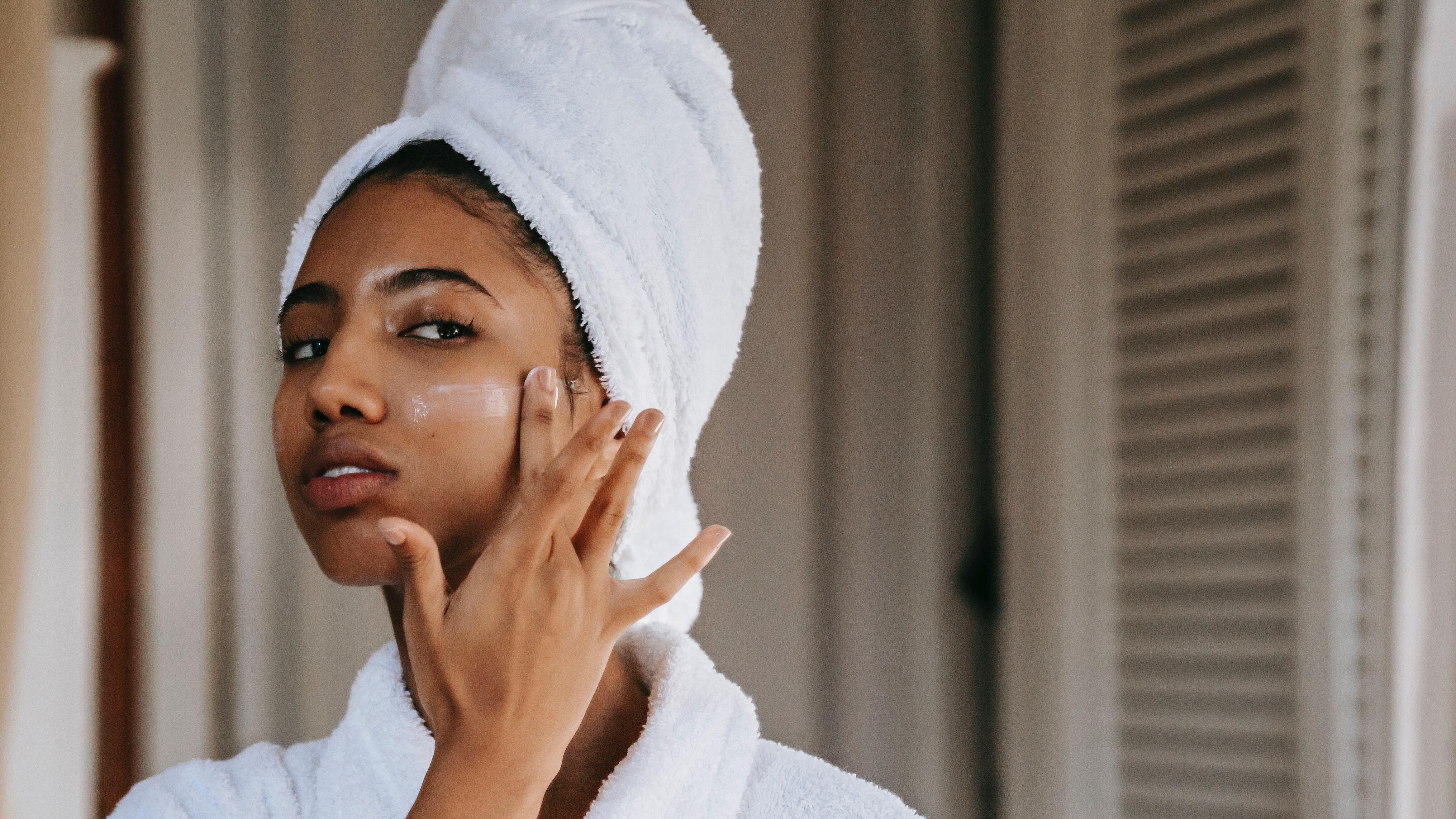 Hidratante caseiro com azeite de oliva para ter uma pele mais jovem