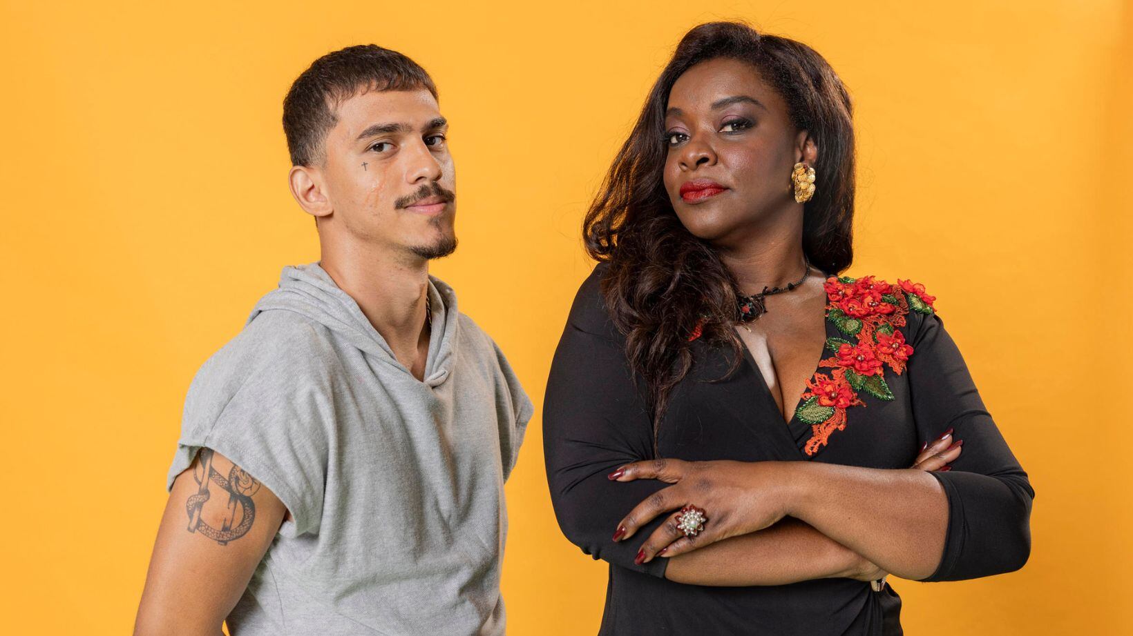 Fuzuê: Merreca (Ruan Aguiar) descobre que Maria Navalha (Olivia Araujo) está com muito dinheiro