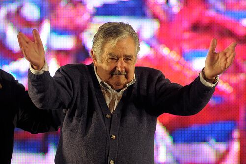 Última batalha do guerrilheiro-presidente: Pepe Mujica descartou tratar seu câncer nos EUA