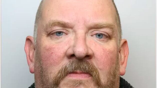 Ian Roper, 58 anos, foi condenado por abuso sexual