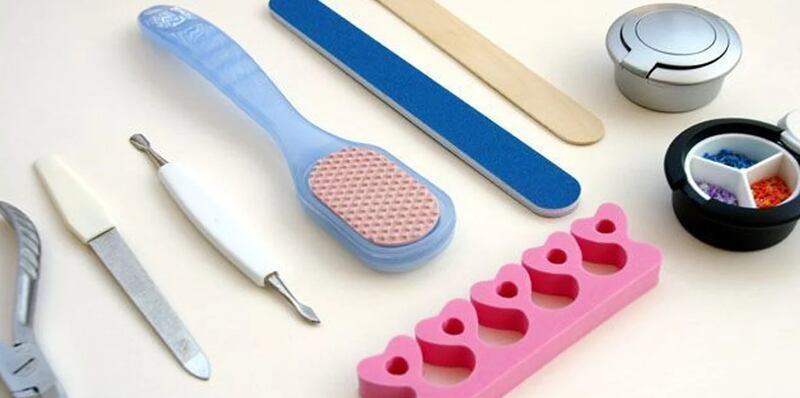 kit básico para fazer unhas (Foto: Reprodução, DICA DA MULHER)