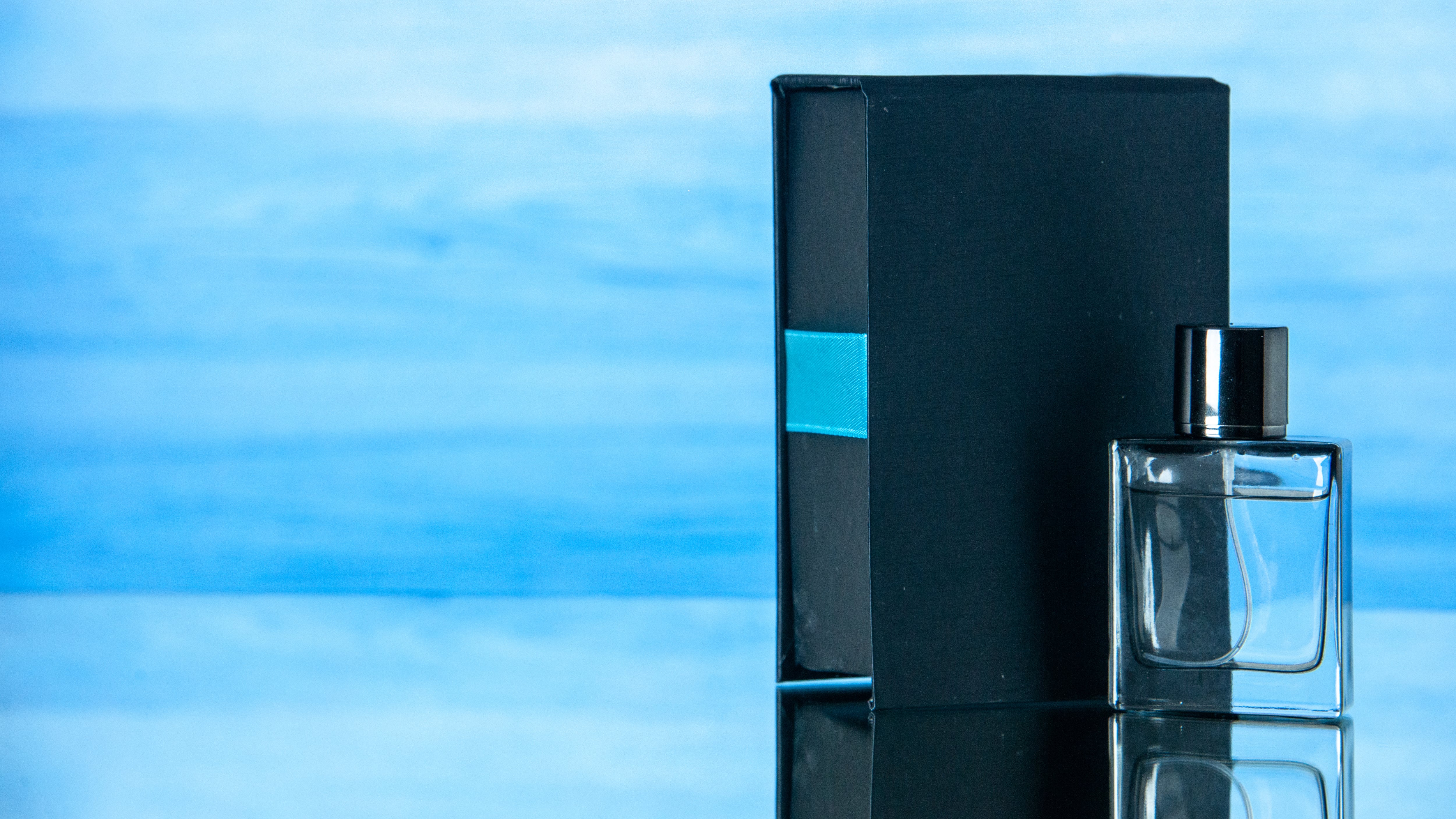 Frasco de perfume masculino