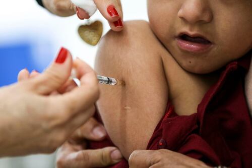 Vacinação contra dengue na Cidade de São Paulo vai começar pelas escolas municipais, diz prefeitura