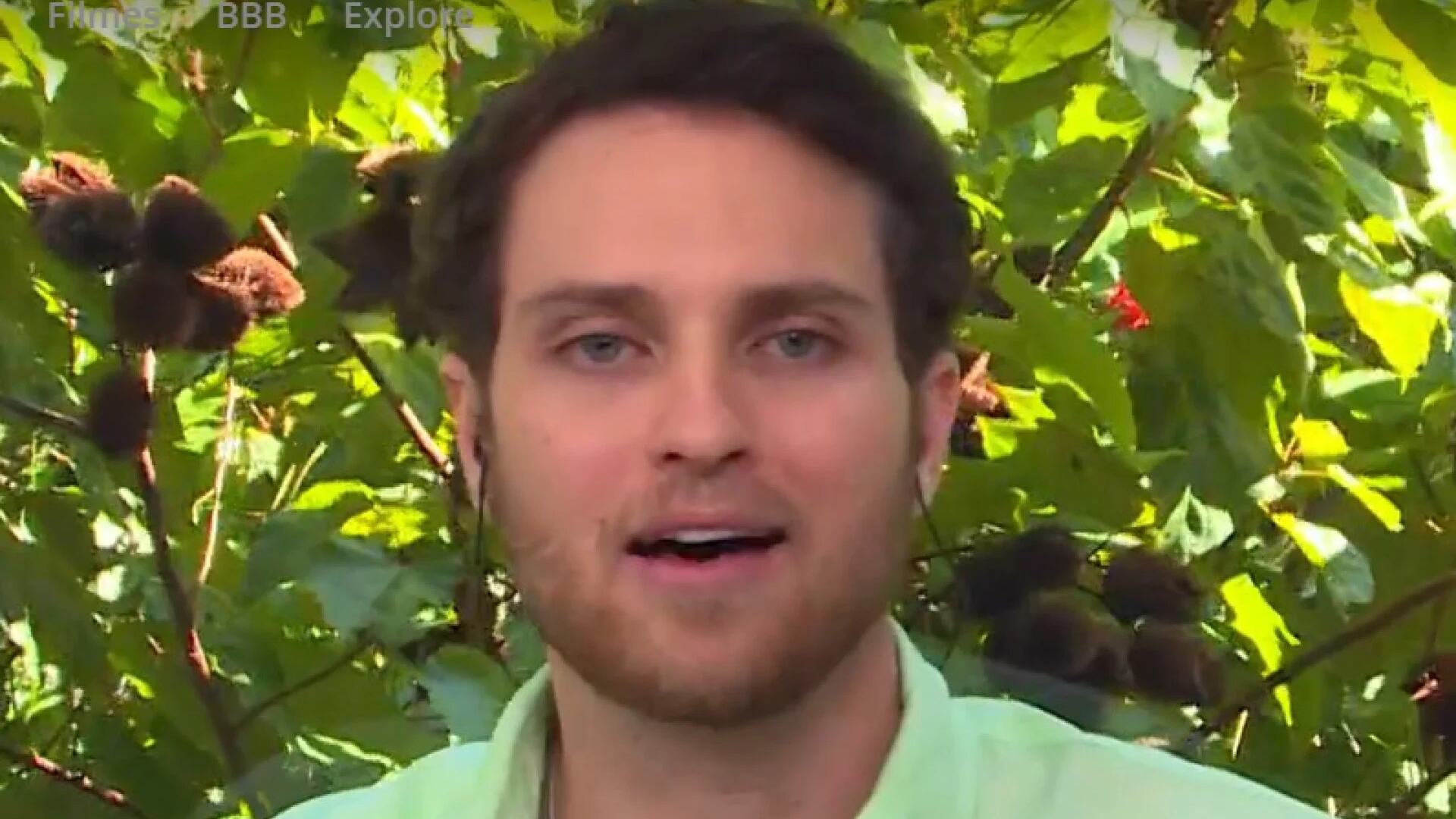 Ana Maria recebe Lucas para café da manhã