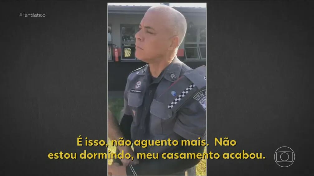 Ele disse que tinha problemas na escala de trabalho