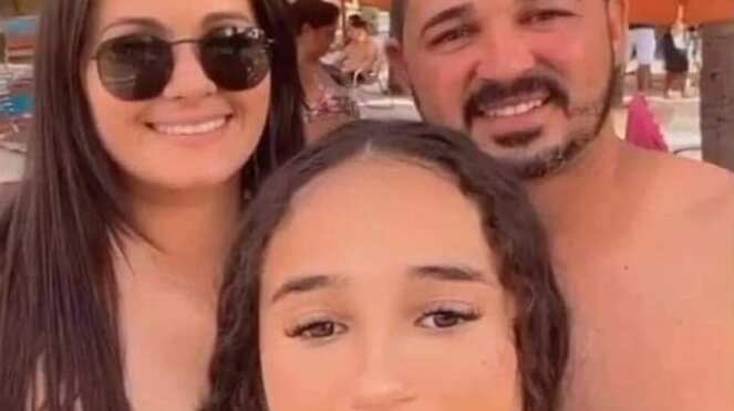 Família foi achada em carro abandonado em canavial