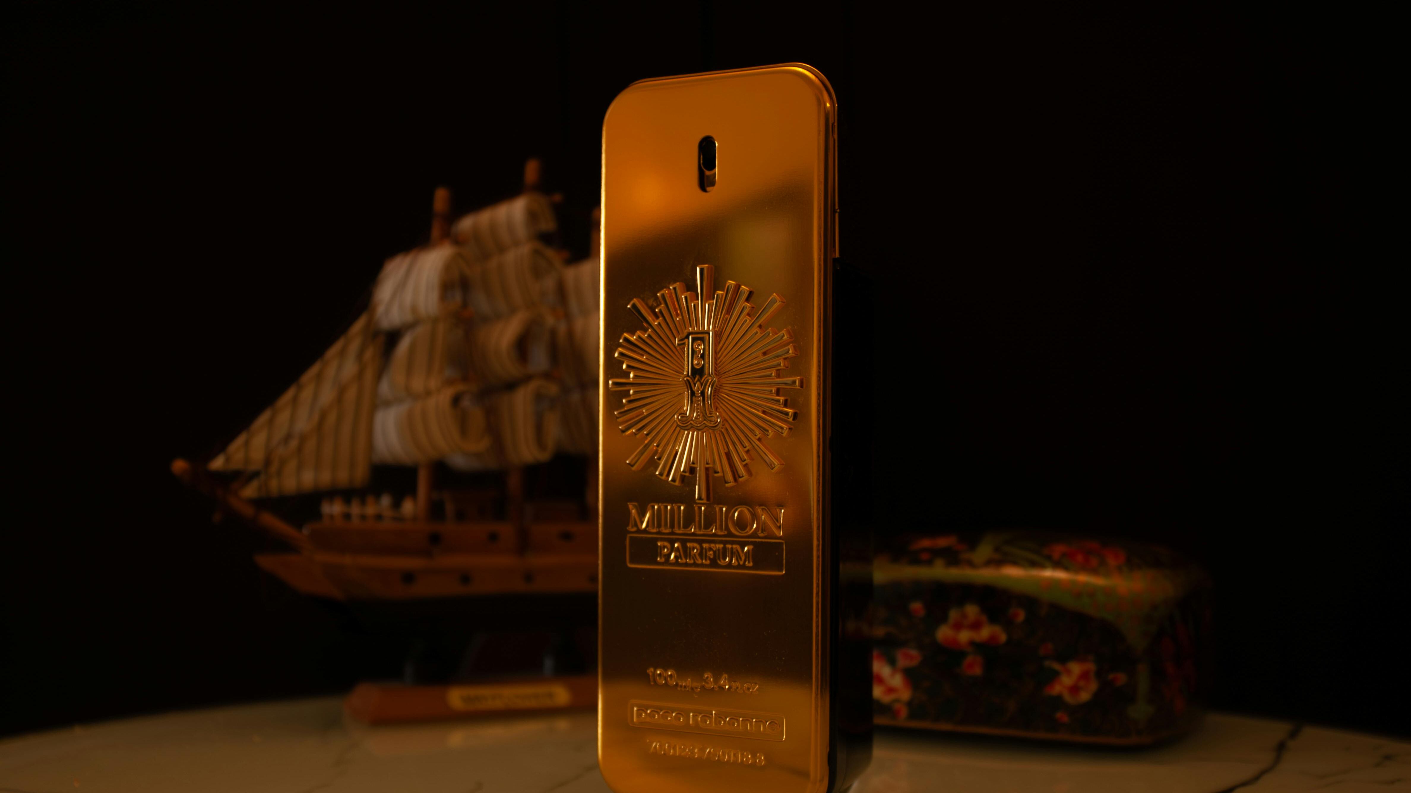 Frasco de perfume 1 Million Parfum