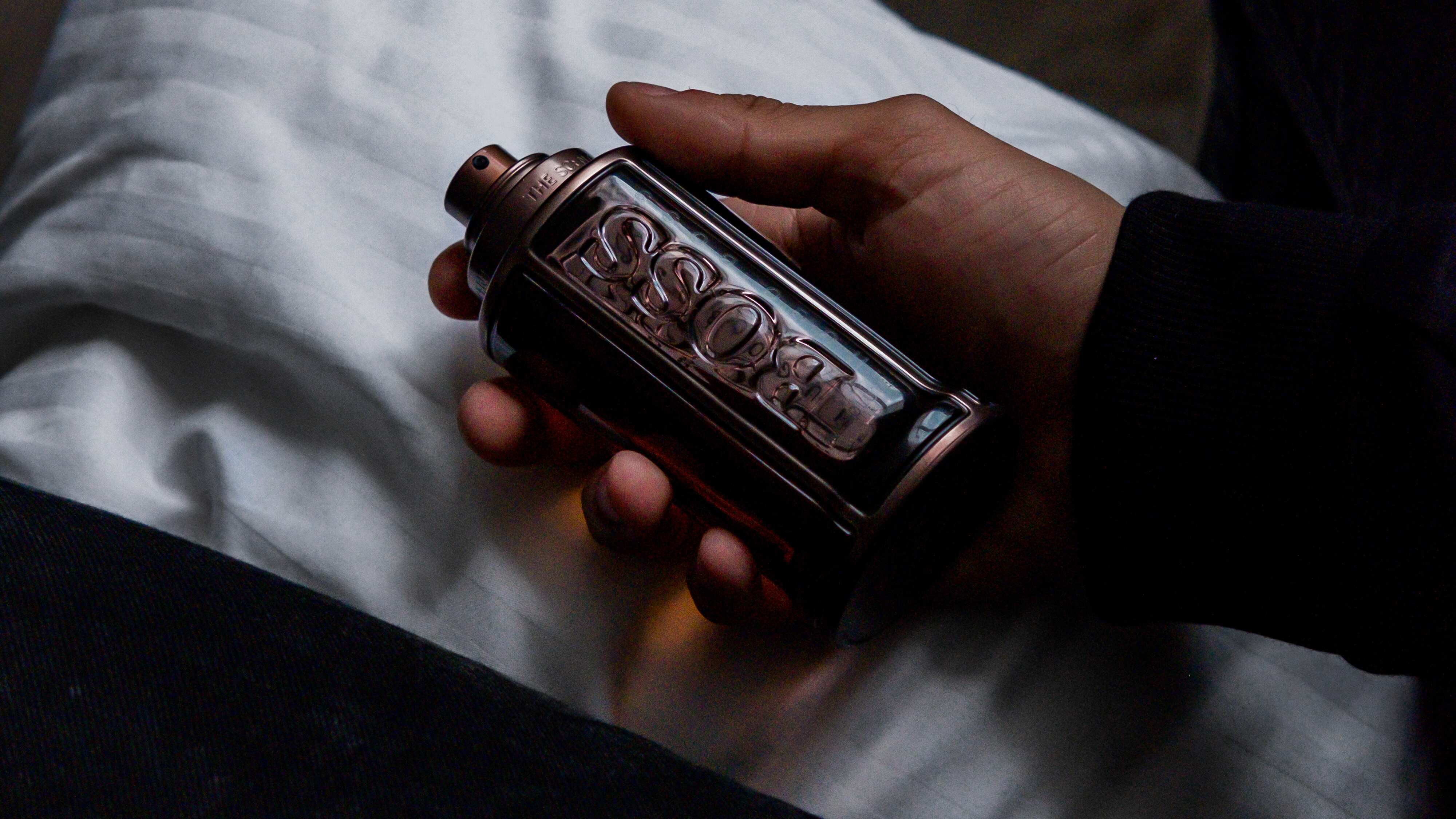 Frasco de perfume Boss