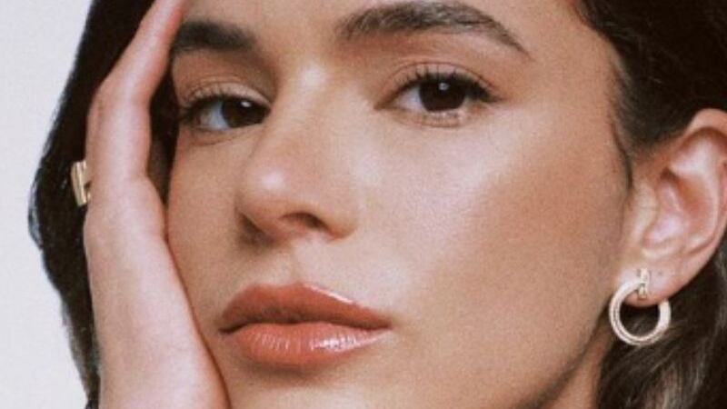 Bruna Marquezine fecha parceria com a Tiffany