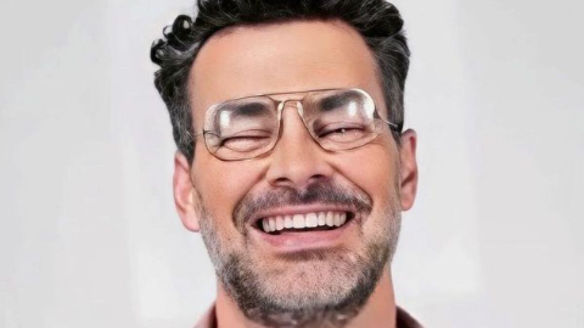 Carmo Dalla Vecchia divulga mensagem homofóbica que recebeu