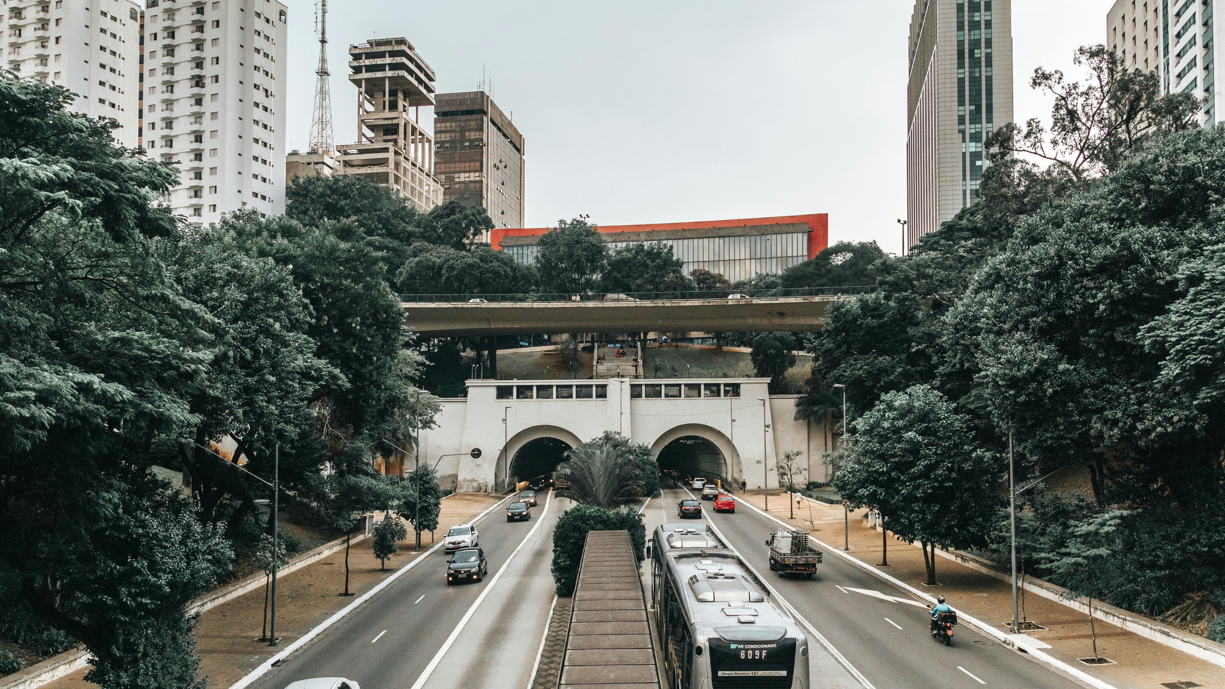 9 de julho: veja o que abre e o que fecha no feriado em São Paulo