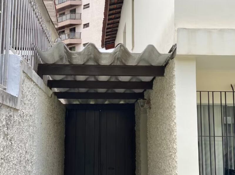 Rapaz segue isolado e acumula dívidas