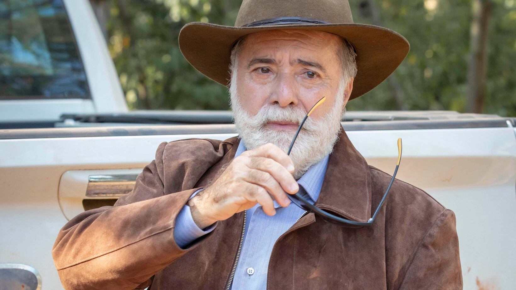 Terra e Paixão: na última semana da novela, Antônio (Tony Ramos) pode ter final feliz ao fugir da prisão