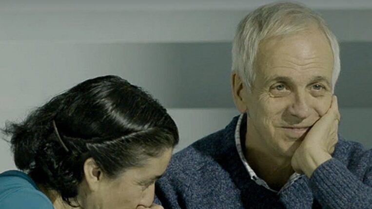 El filme de la directora chilena Maite Alberdi, protagonizado por el fallecido Augusto Góngora y su esposa, la actriz Paulina Urrutia, fue nominado a los Premios Goya del próximo año.