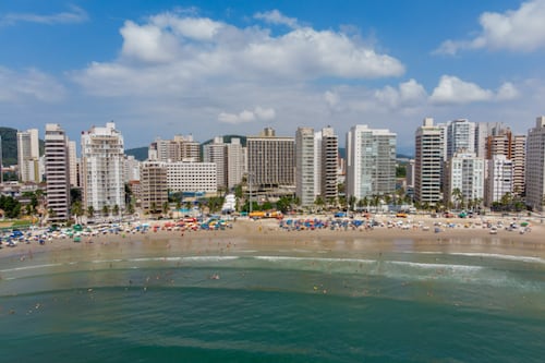 Norovírus: Prefeituras da Baixada Santista declaram fim do surto de virose na região e queda nos registros, diz rádio