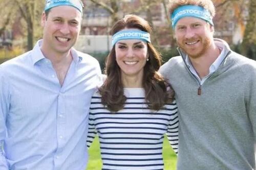 Kate Middleton quer reaproximação com Harry apesar da resistência de William