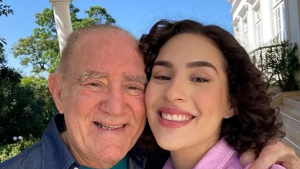 Renato Aragão e Lívian Aragão