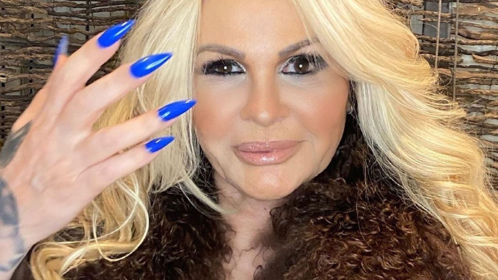 Monique Evans ainda não conheceu pessoalmente os gêmeos de Bárbara Evans