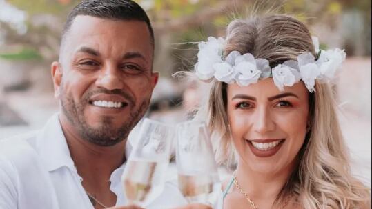 Ele a agrediu e matou a tiros