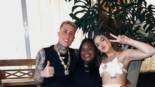 Jojo Todynho comparece ao aniversário de 19 anos de Mel Maia