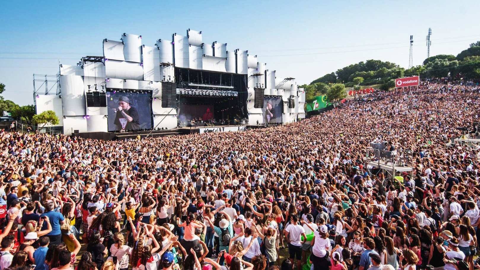 Rock in Rio 2024 começa na sexta-feira, 13 de setembro, com shows de Travis Scott e Ludmilla