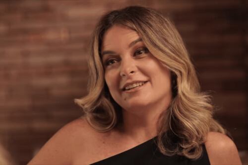 Claudia Abreu cai em golpe de passagens aéreas no Instagram; veja como evitar