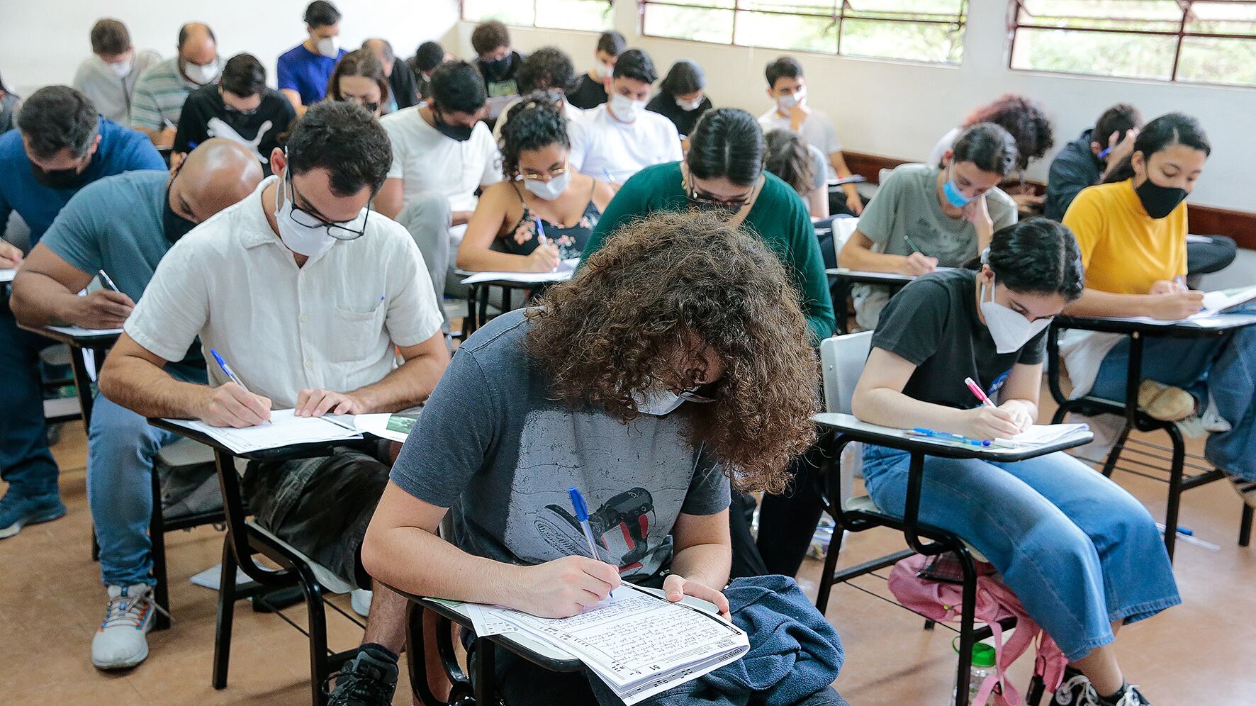 Candidatos realizam prova da Fuvest.