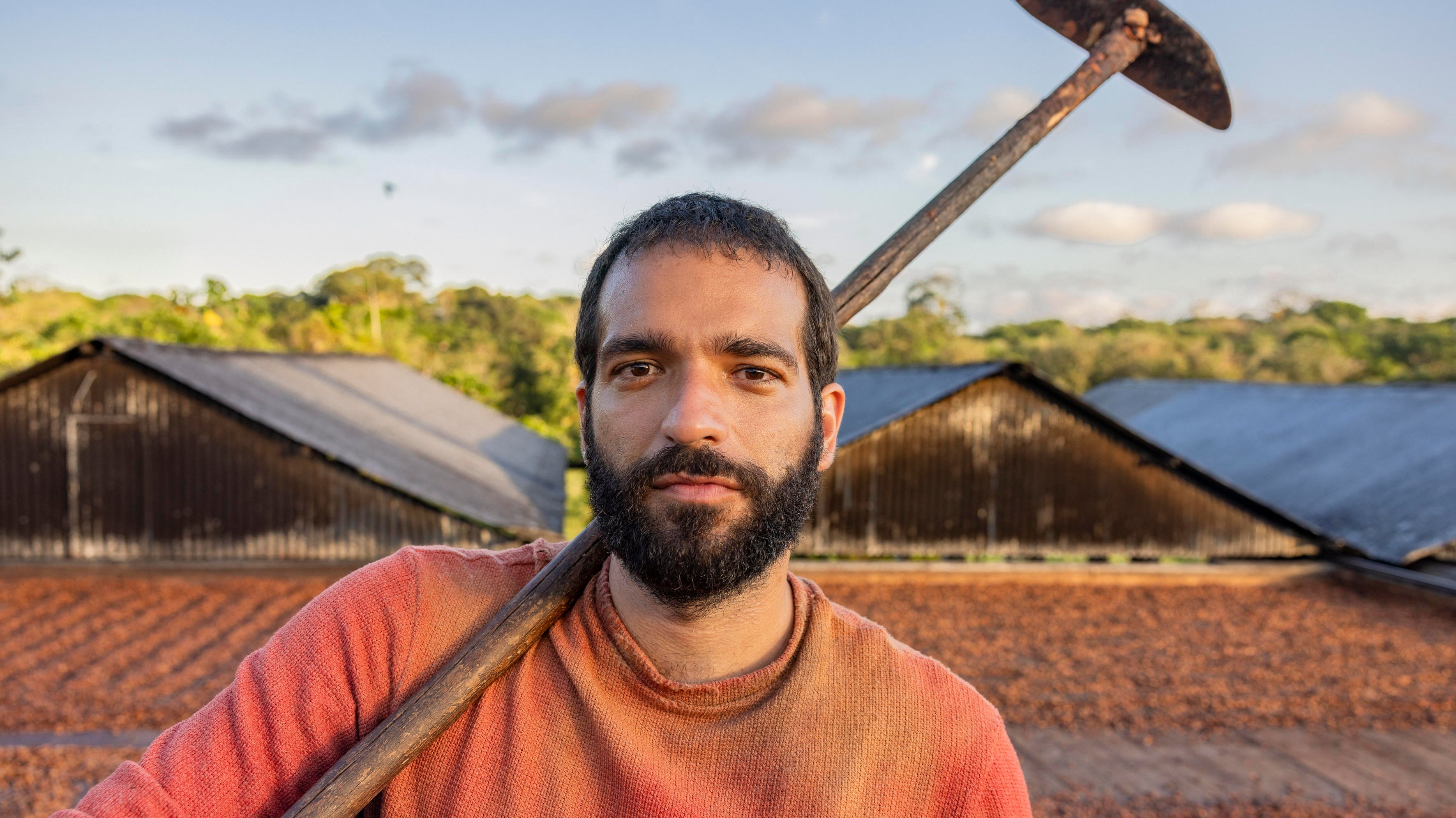 Remake de Renascer: Humberto Carrão vive José Inocêncio na primeira fase da novela