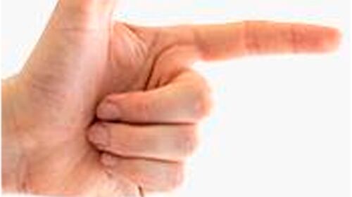 Assaltante simulou arma com os dedos