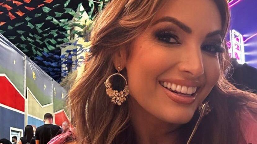 Patrícia Poeta se diverte na festa junina de Campina Grande, na Paraíba