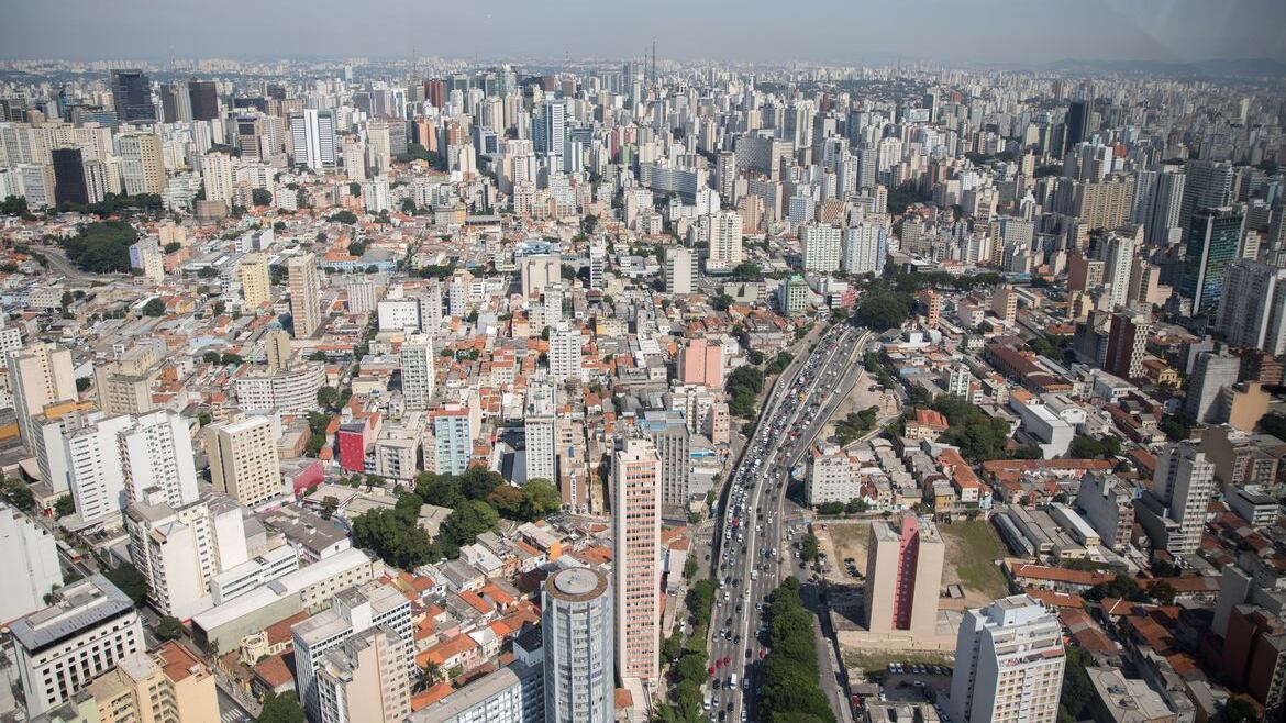 Vista aerea da cidade de São Paulo, rio Tietê, predios, São Paulo, cidade