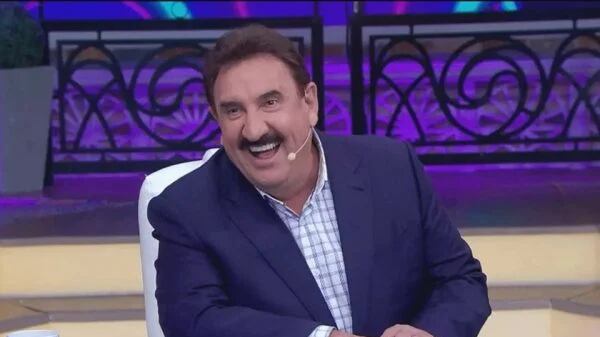 Ratinho pede que pessoas ignorem guerra na Ucrânia