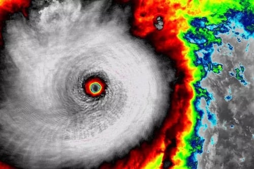 “Se ficar, você vai morrer”: milhões de pessoas correm contra o tempo para fugir do Furacão Milton