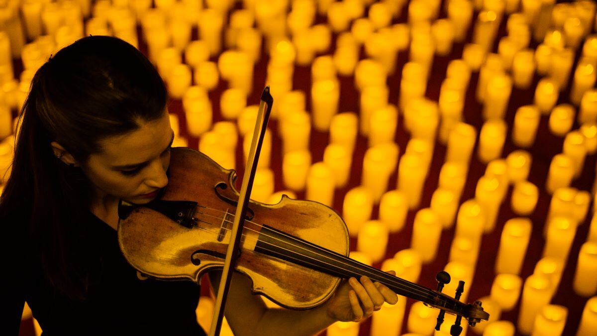 O concerto Candlelight de Bridgerton estará na cidade em novembro deste ano